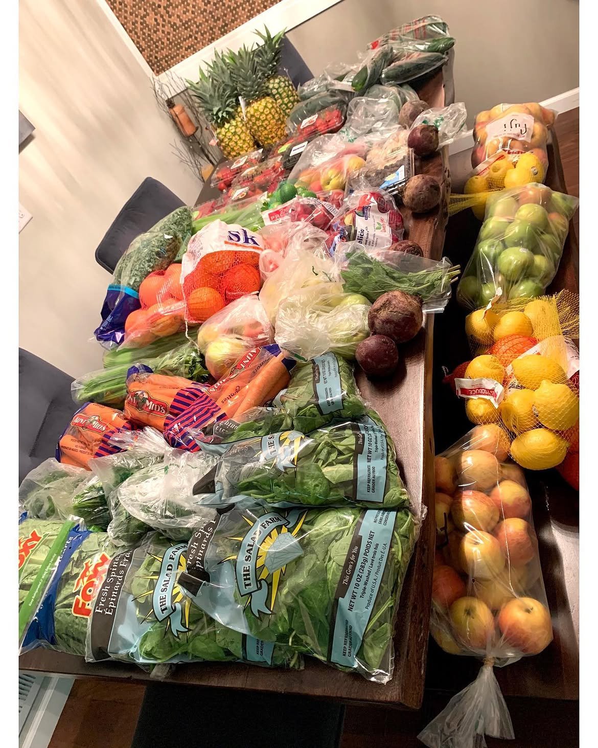 Fresh produce table for ME Juicery